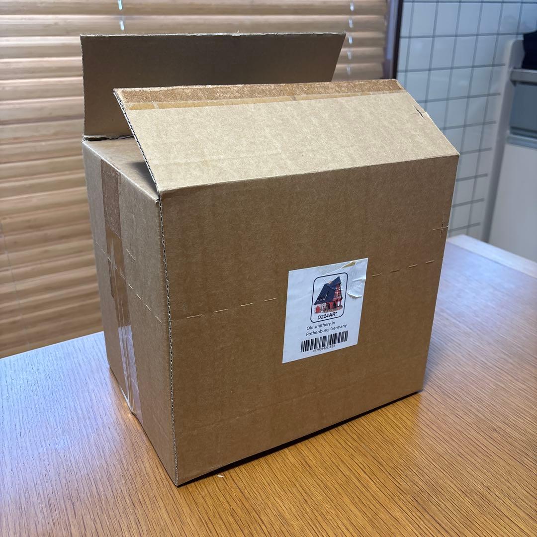 ミデーネ MIDENE 北欧リトアニア製陶器 ミニチュアハウス 煙突＆香台付