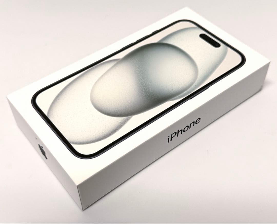 【極美品】iPhone15 ブラック 128GB SIMフリー おまけ多数あり