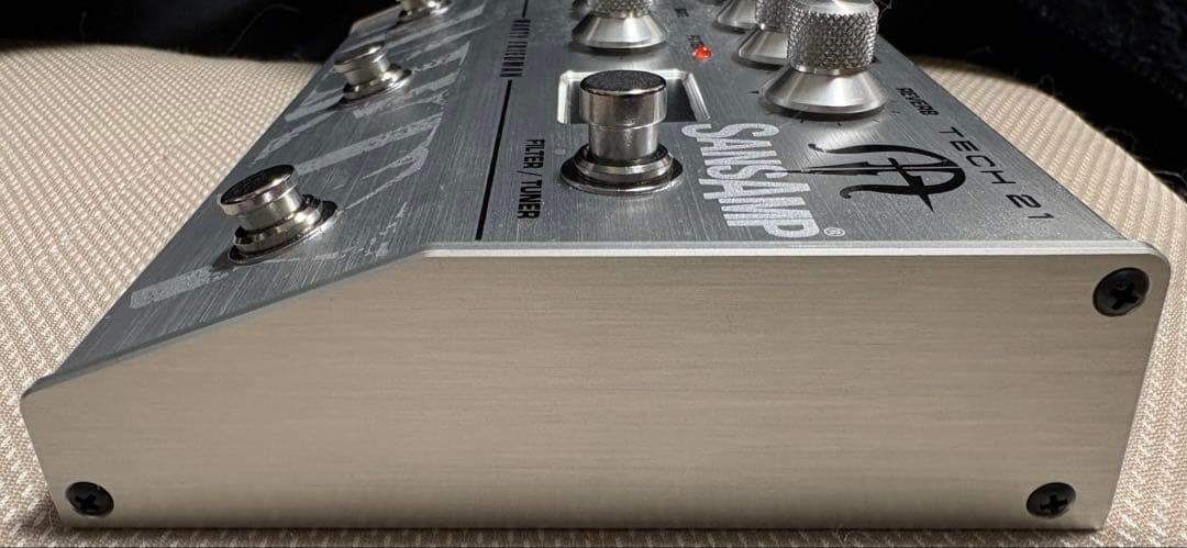 ギター Tech21 Marty Friedman SansAmp MF1