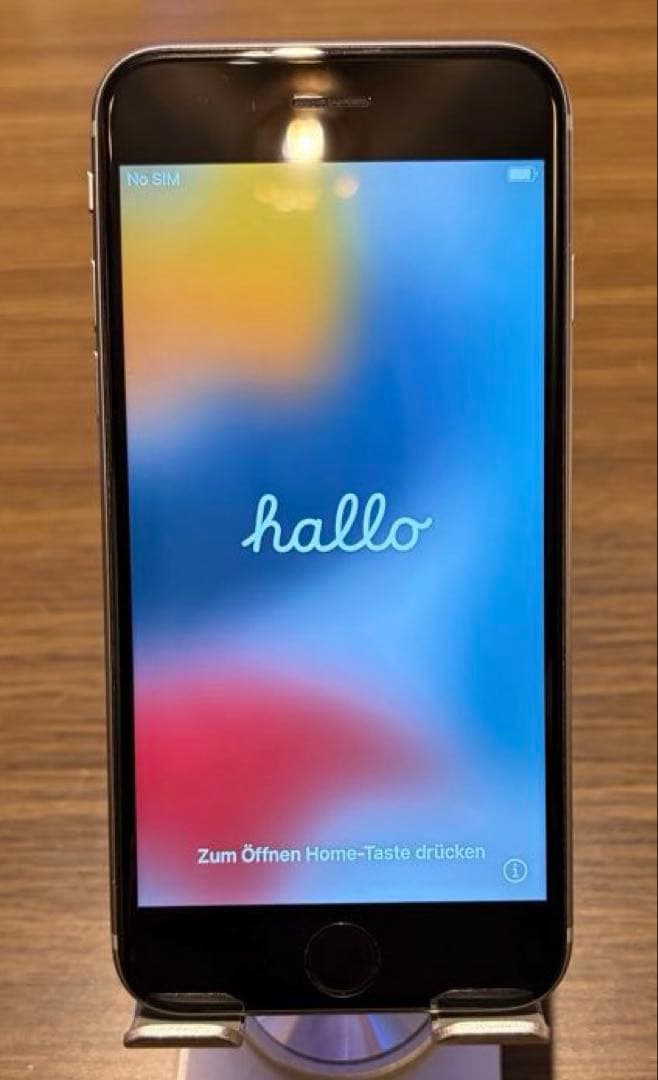 Apple iPhone 6s 32GB 本体　スペースグレー 箱付き