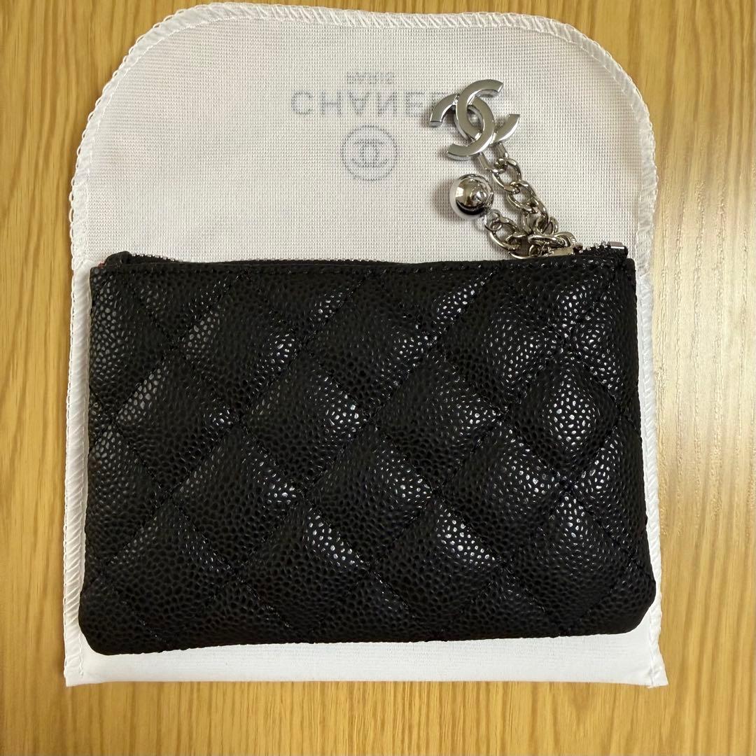 CHANEL ノベルティ キルティングポーチ