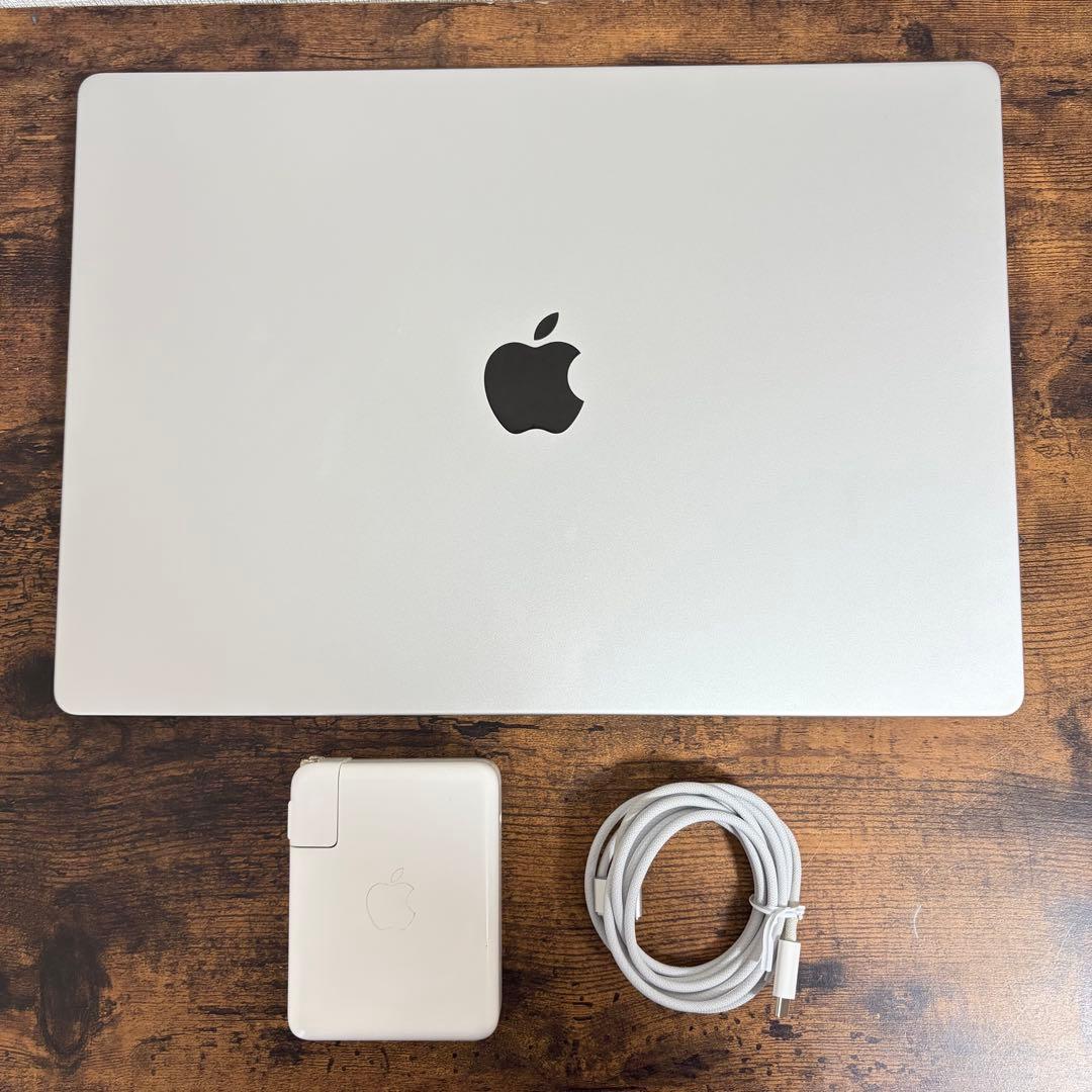 MacBook Pro 16インチ M1 Pro メモ32GB SSD512GB