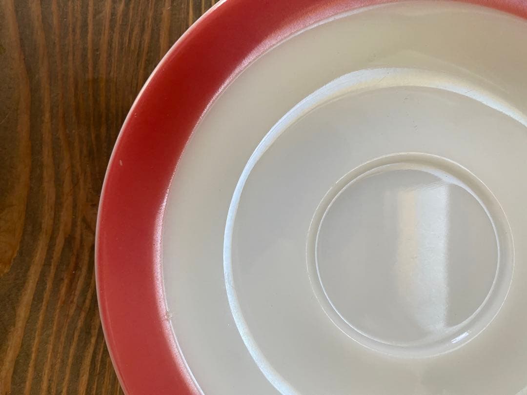 貴重　オールドパイレックス・フラミンゴピンクシリーズ中皿3、カップ&ソーサー2