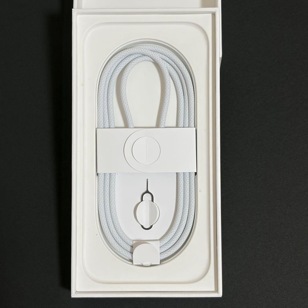 【超美品】 iphone16 ホワイト128GB SIMフリー 【早い者勝ち】