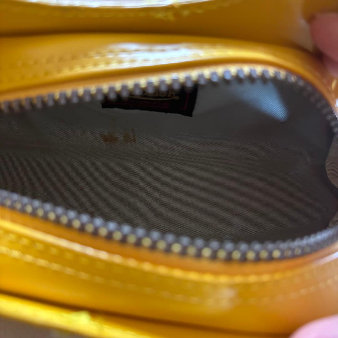 ボンダッチ Von Dutch ミニ クラッチバック 黄色 イエロー