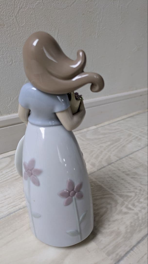 リヤドロ　リトル・バイオレット