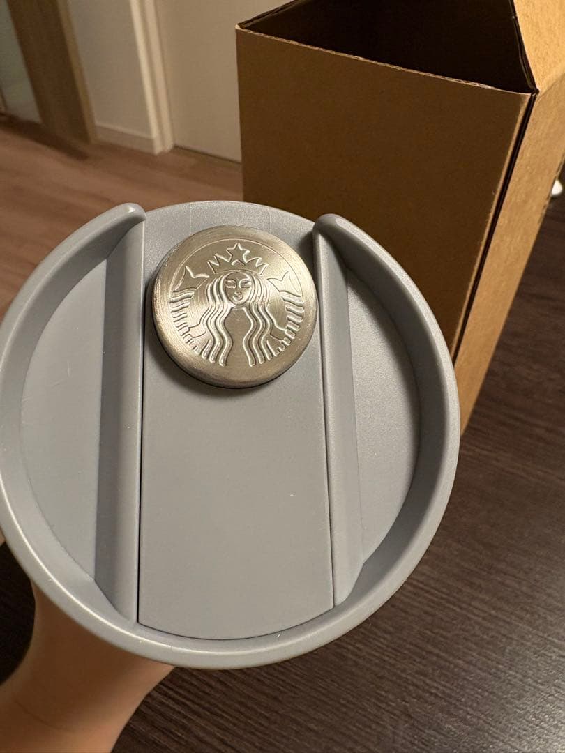 韓国スターバックス SS シグネチャー ウェンディ タンブラー 621ml