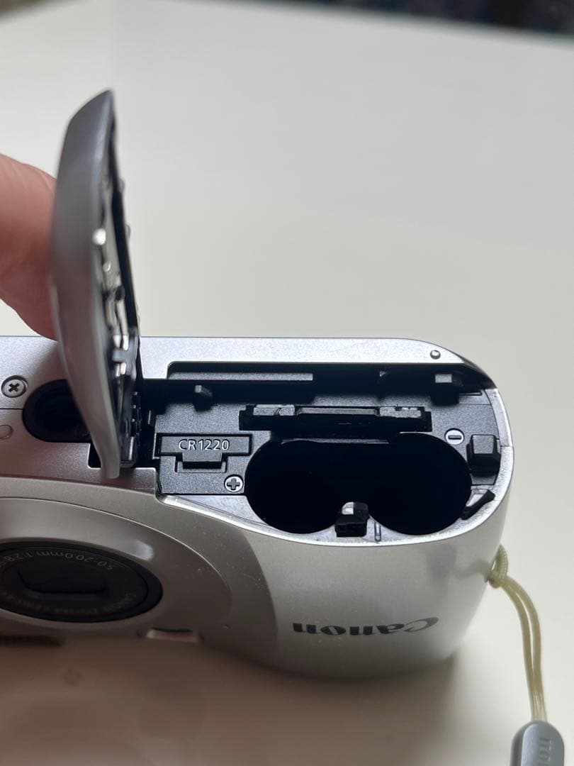 キャノン　Canon Powershot デジカメ A1200