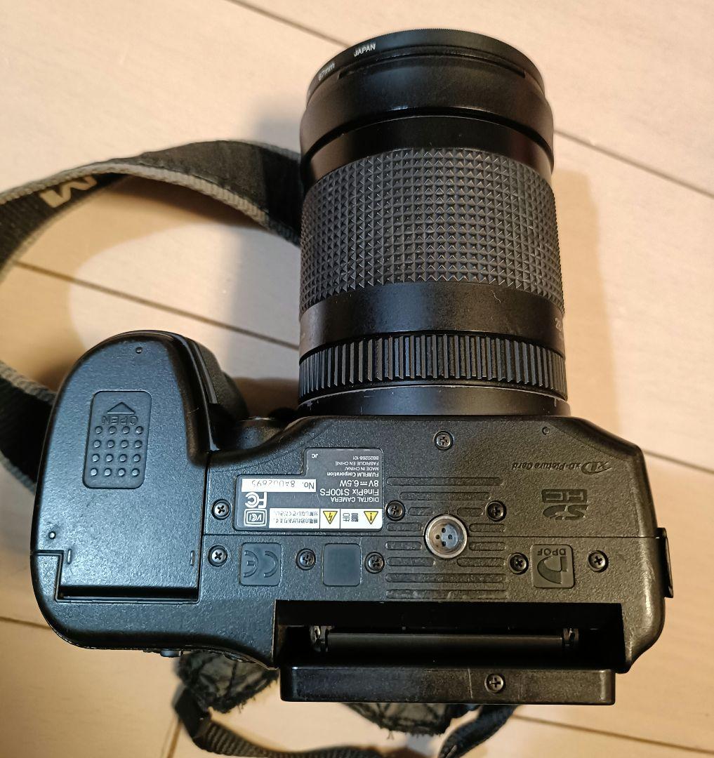 富士フイルム FUJIFILM FinePix S100FS