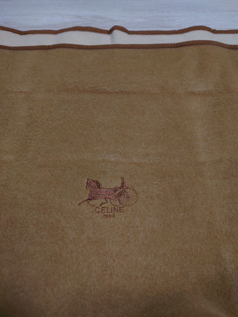 セリーヌ　毛布