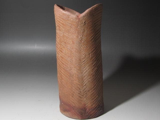 【セール】★　北大路魯山人　備前クシメ花入　味わい深い一品★x326