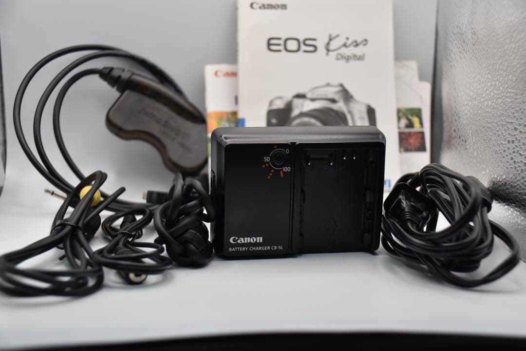 キャノンEOS デジタル一眼レフ レンズ28-80mm付 付属品完備 動作確認済