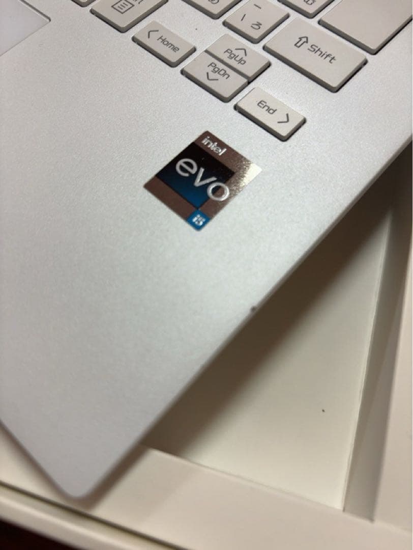 Windowsノート本体 LG GRAM 14inch Laptop PC 14ZB90R-MA51J1