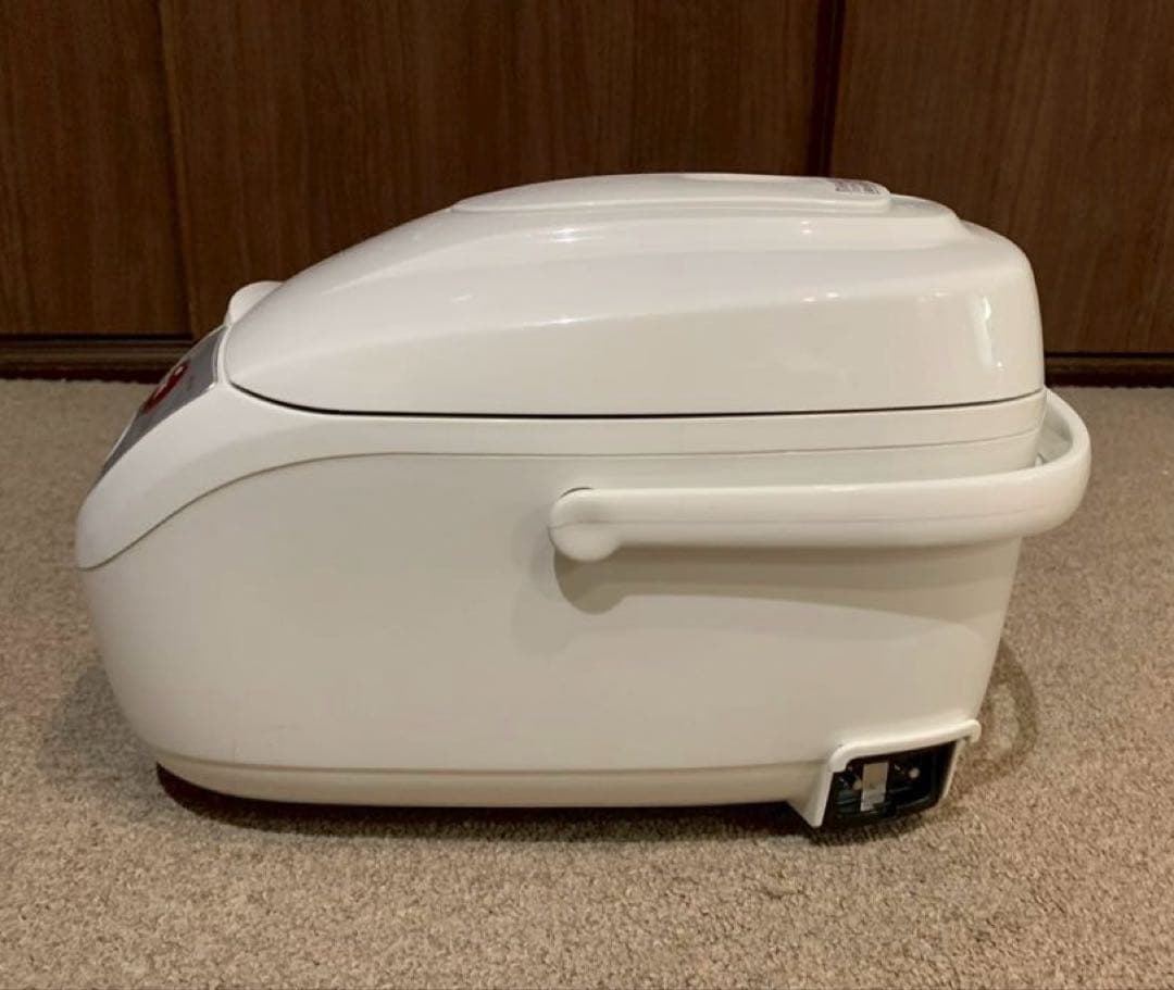 2024 タイガー マイコン 炊飯ジャー 炊きたて JBH-G102 5.5合炊