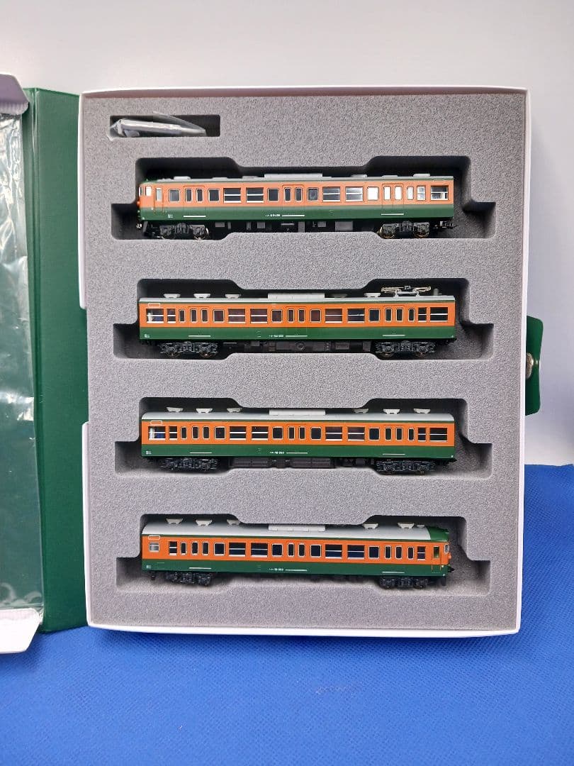 KATO 10-1410 115系 300番台 湘南色 4両セット