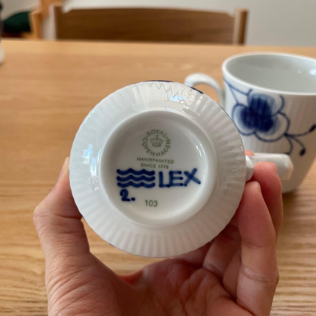 【新品未使用】ロイヤルコペンハーゲン　ブルーフルーテッド メガ マグカップ ペア