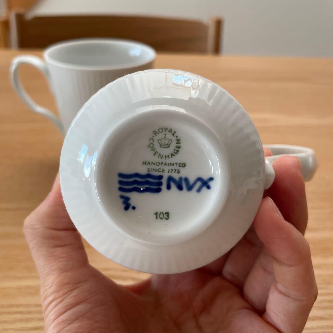 【新品未使用】ロイヤルコペンハーゲン　ブルーフルーテッド メガ マグカップ ペア