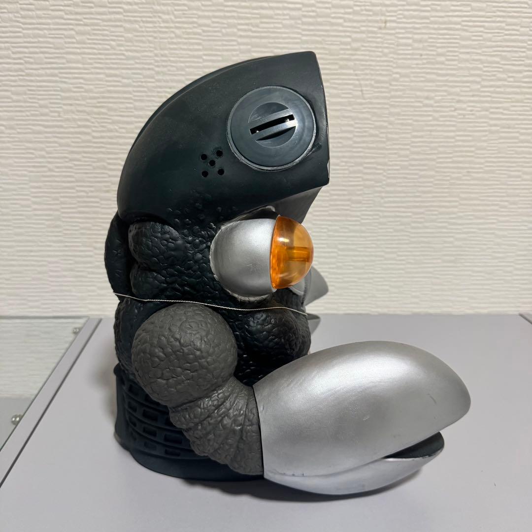 バルタン星人　貯金箱　未使用　動作未確認