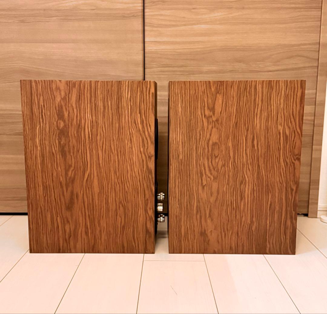 KEF R3  ウォールナット ブックシェルフスピーカー 元箱付