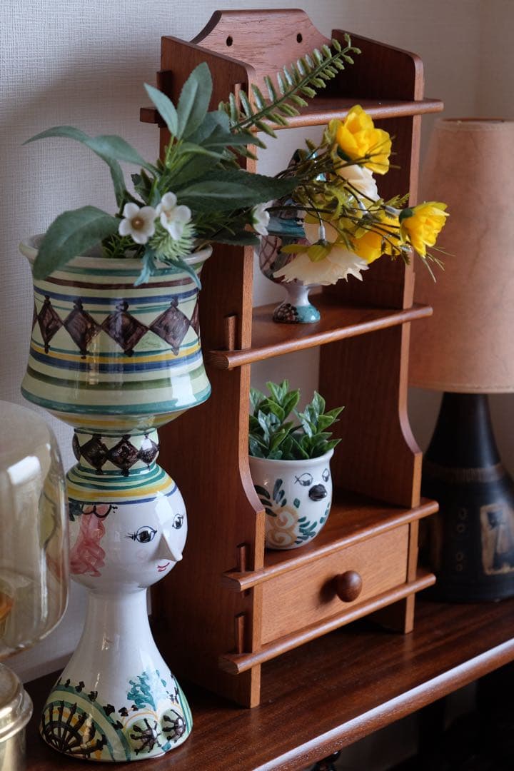 北欧ヴィンテージ チーク ウォールシェルフ ウェグナー チェア 花瓶 プレート