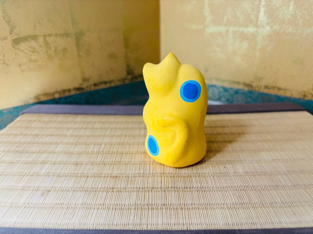 湯布院　輪葉葉招き猫　子猫