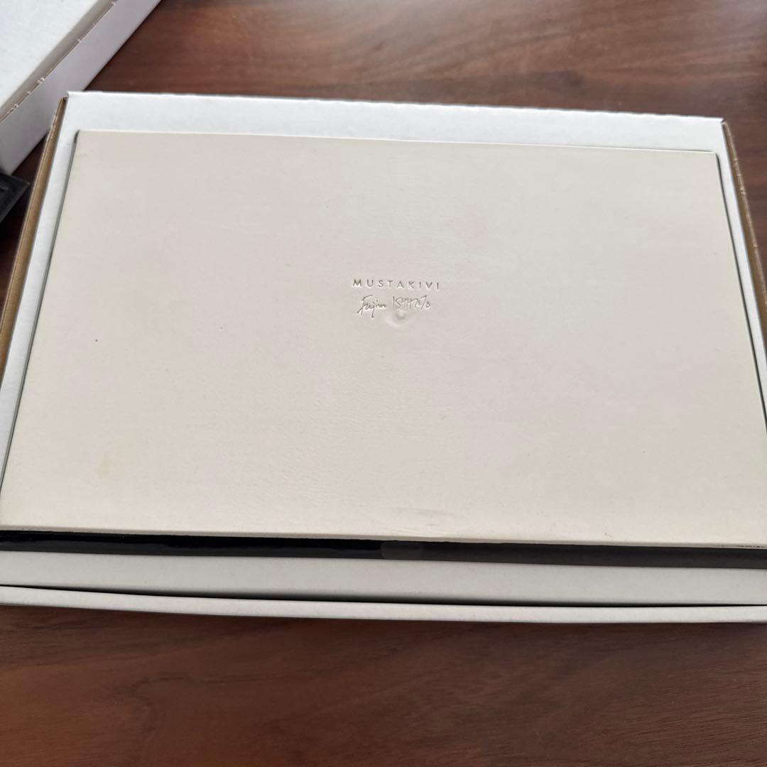 MUSTAKIVI 長角皿　black✖️black 石本藤雄　ロングプレート