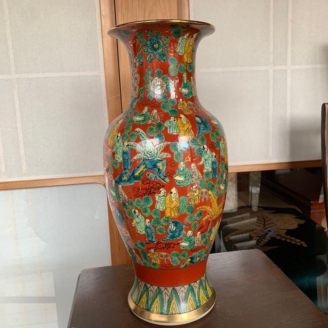 九谷焼、花瓶、壺　陶器　高さ約42ｃｍ　胴回り約直径２0ｃｍ　口周り約１5ｃｍ