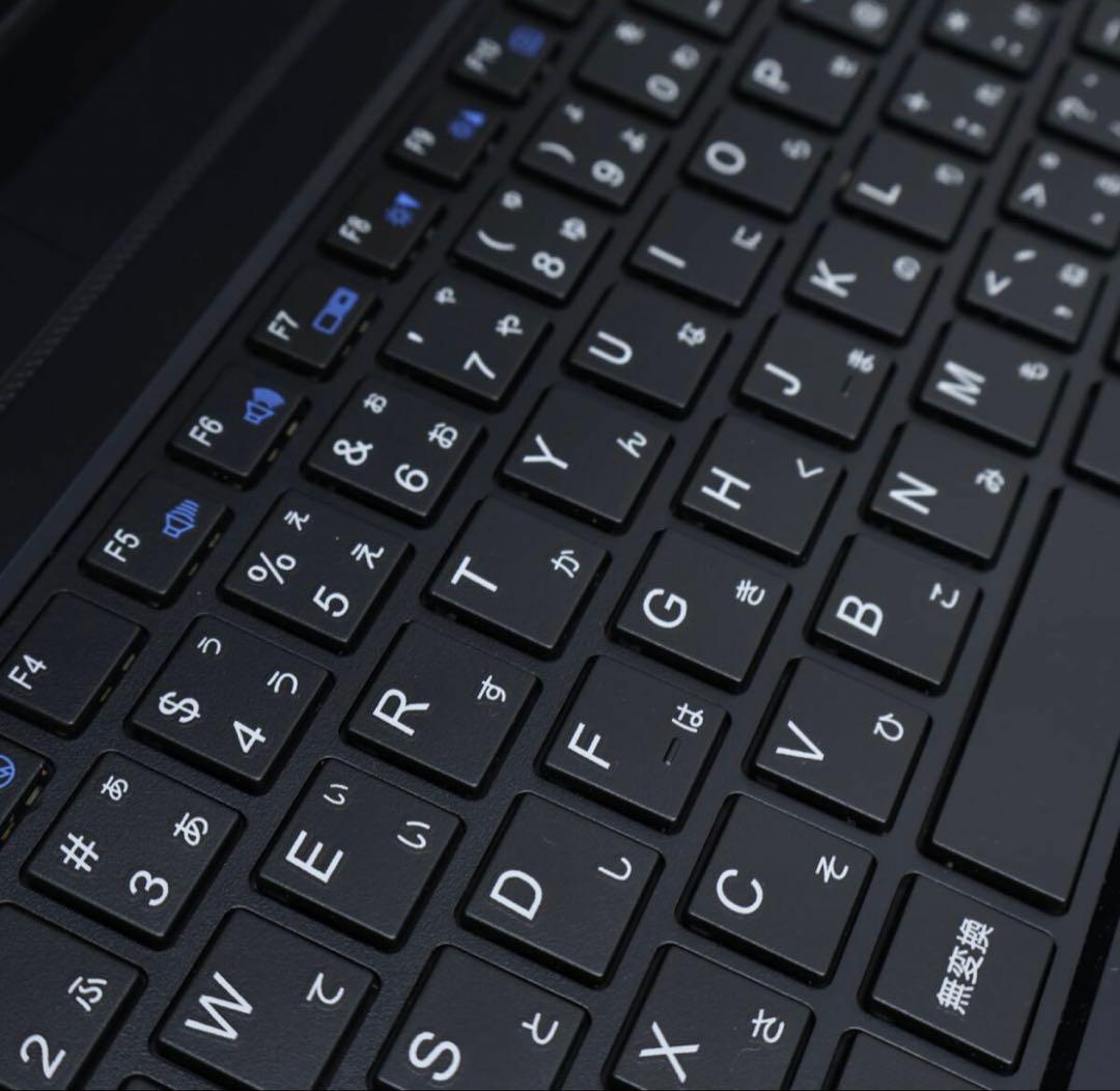 ★美品 SSD240GB メモリ8G★i3-7100U カメラ ノートPC129