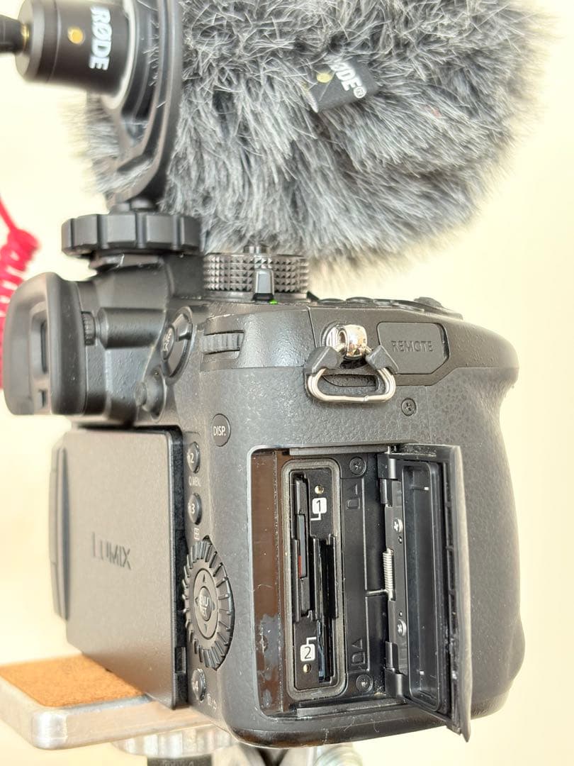 4K録画におすすめ 訳あり パナソニックGH5単焦点レンズ、外付けマイク付き