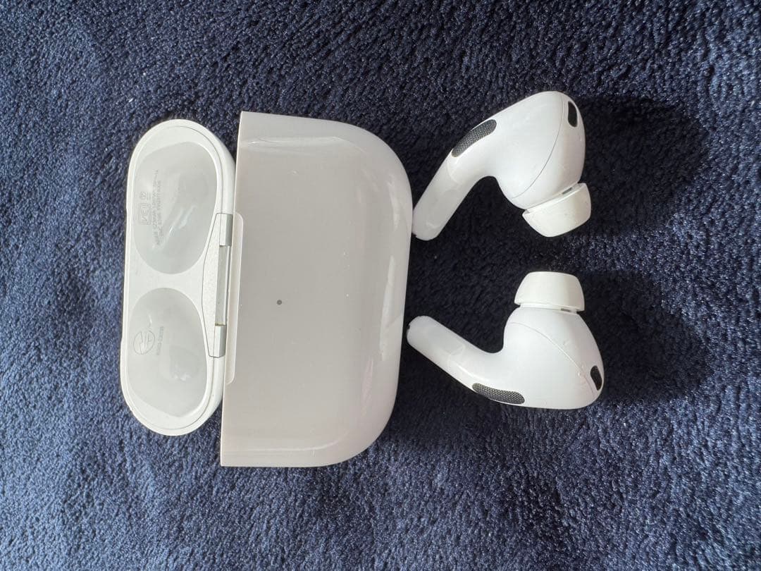 AirPods Pro 2 MagSafe充電(USB-C)MTJV3J/A