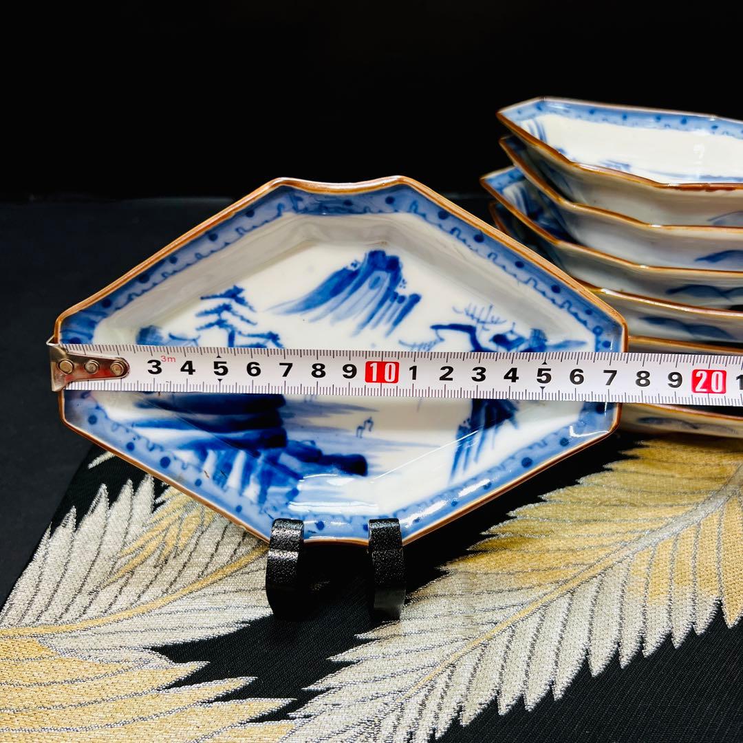 有田焼　染付山水絵　木瓜型　皿　8枚　アンティーク