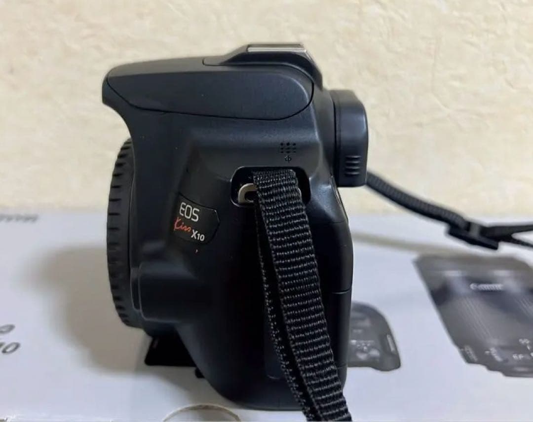 Canon kiss X10標準&望遠ダブルレンズセット