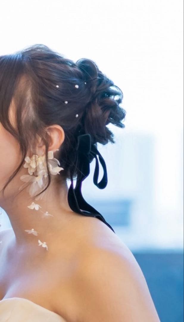 mois（モア）さん　布花《咲華》ivory silk ピアス