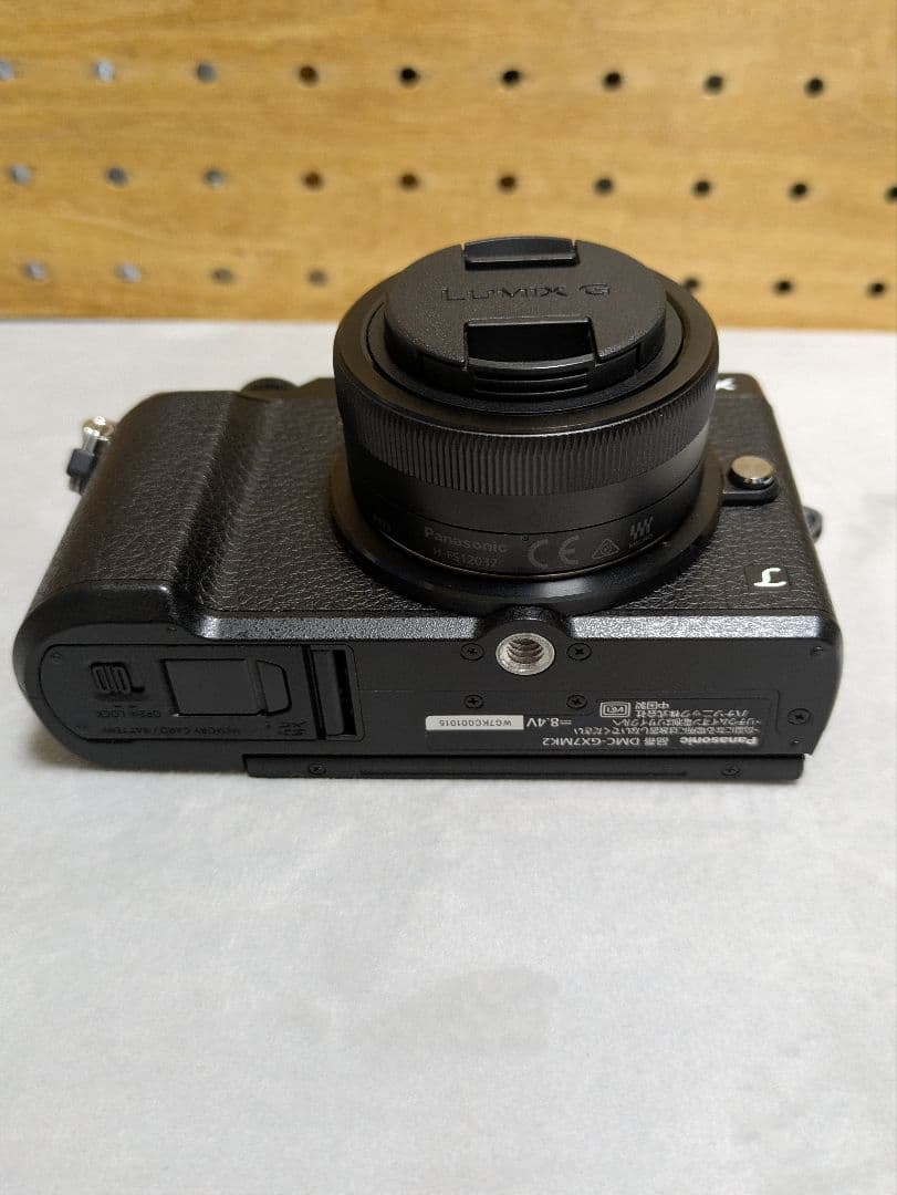 LUMIX DMC-GX7MK2 標準ズームレンズキット 。リストストラップなし