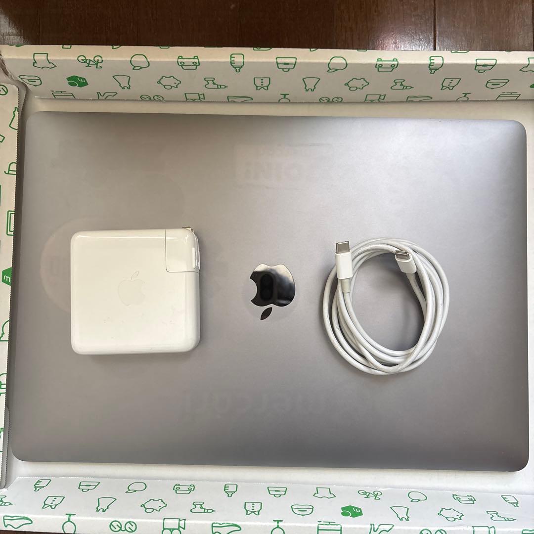 MacBook本体 MacBook Pro (15-inch, 2016) space grey