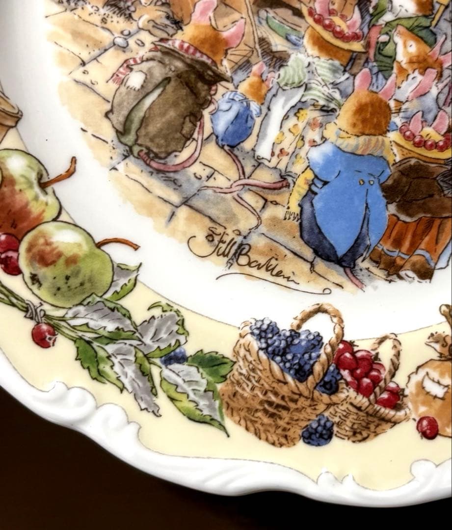 ロイヤルドルトン　ブランブリーヘッジ　2003 イヤープレート ※美品