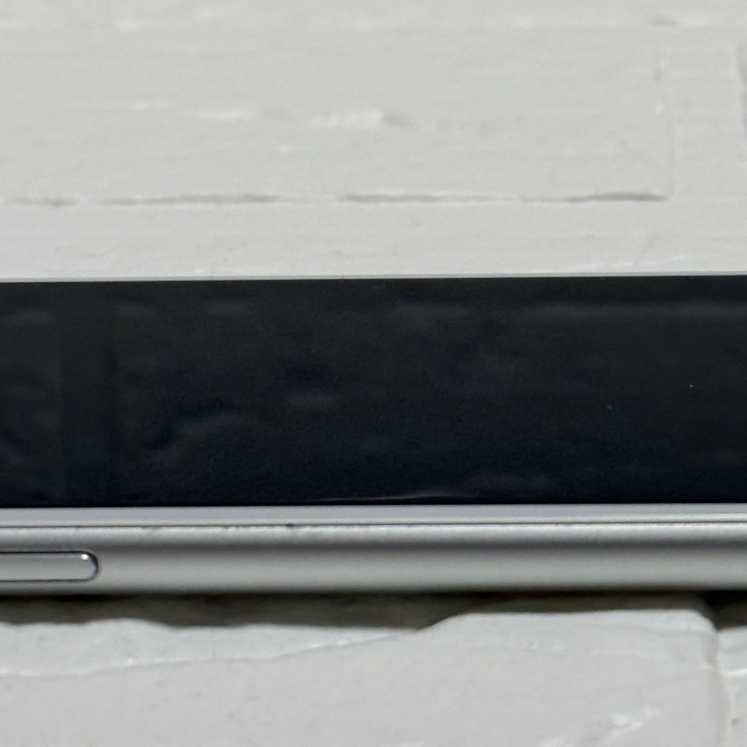 iPhone 6s 64GB シルバー SIMフリー 電池100%