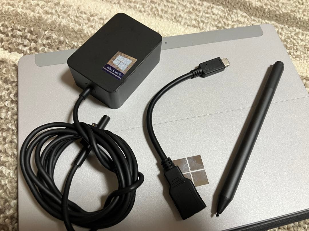 Surface パソコン　タブレット　ノートパソコン