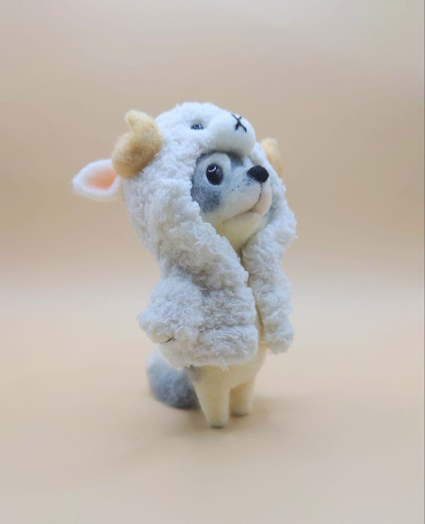 TSUTOMU MOROHASHI 羊毛フェルト