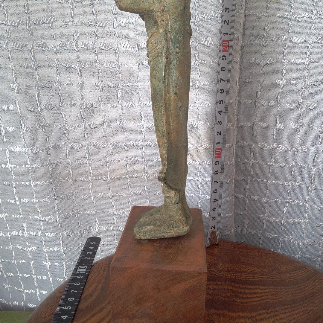 ブロンズ製仏像 約30cm 木製台座付き 古代？