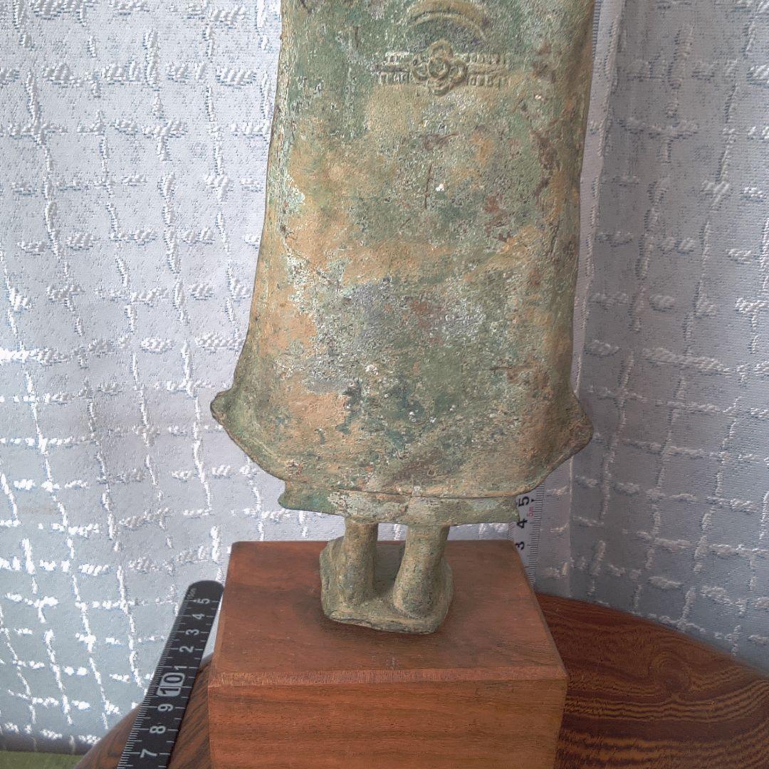 ブロンズ製仏像 約30cm 木製台座付き 古代？