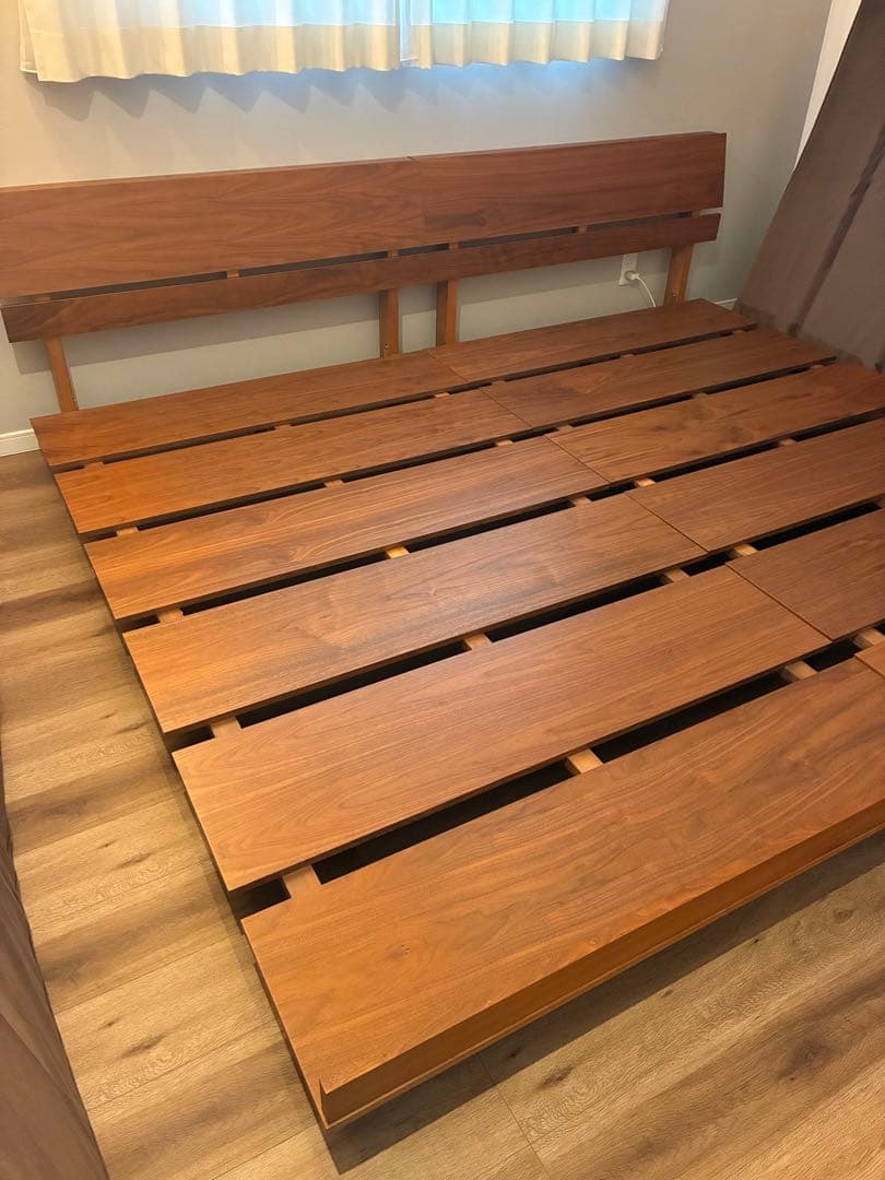 ２点セットで購入お願いします ニトリ　木製セミダブルベッドフレーム ブラウン