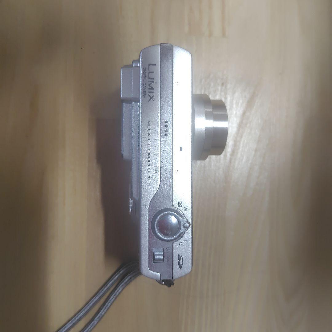 LUMIX DMC-FX1 シルバー　オールドコンデジ　オールドデジカメ
