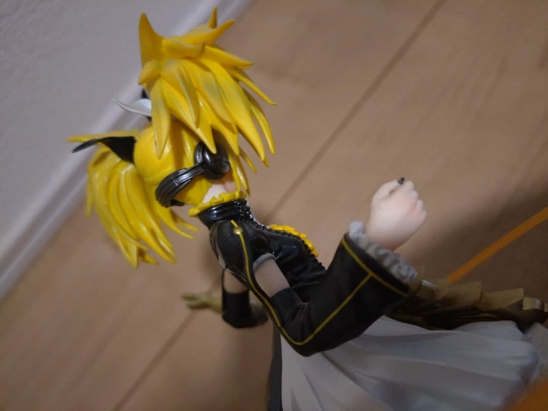 マックスファクトリー　鏡音リン 炉心融解　フィギュア　maxfactory