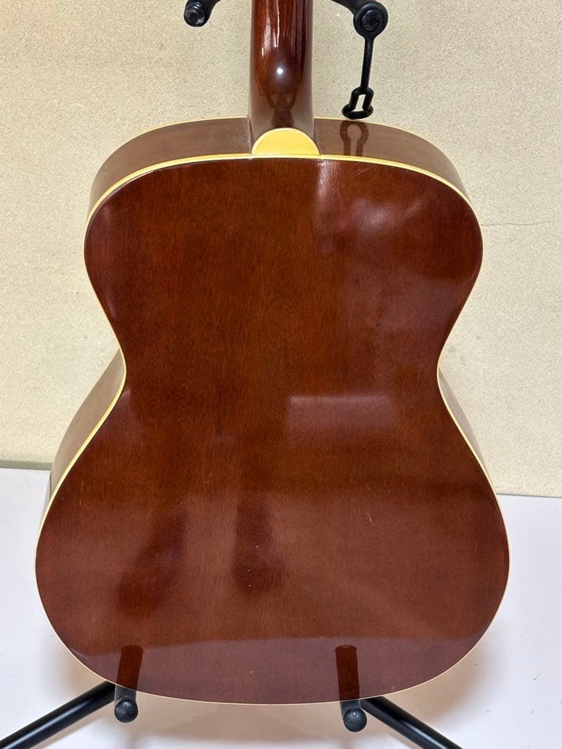 TAKARA アコースティックギター MODEL TR-1 ケース付き