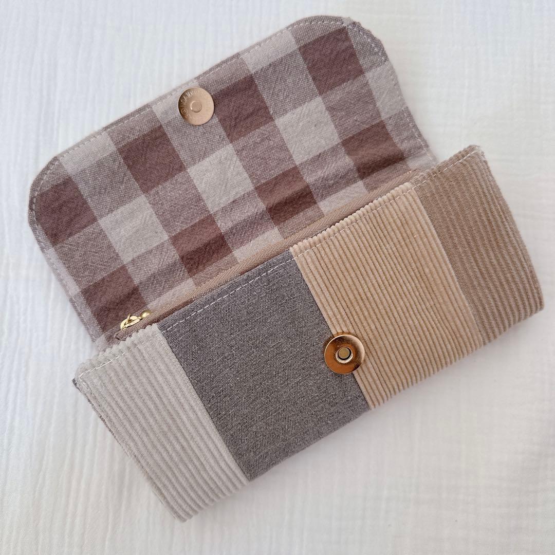 ハンドメイド　デニムリメイク長財布　【9