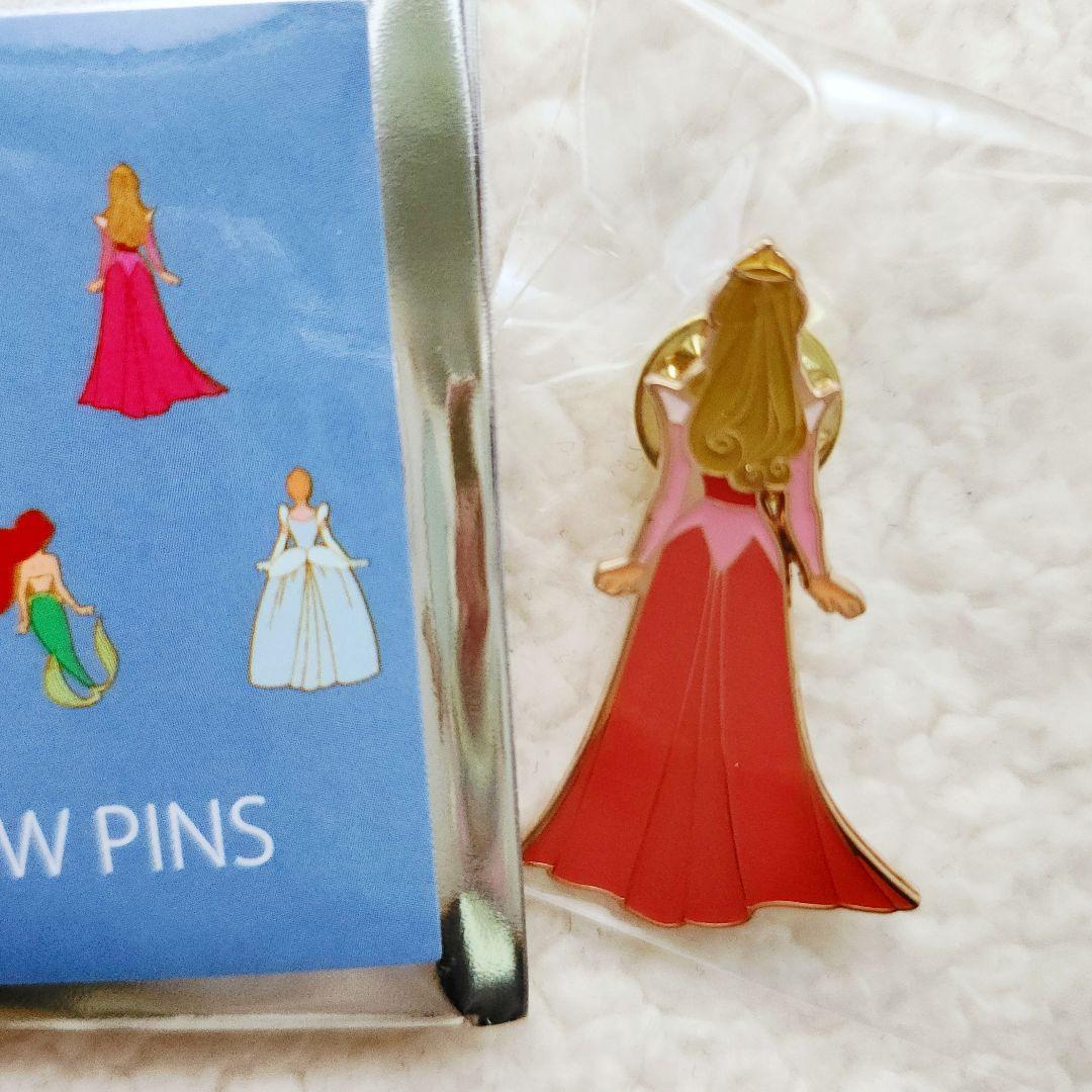 ディズニープリンセス100周年　限定ピンバッジ　バックビューピンズ　コンプリート