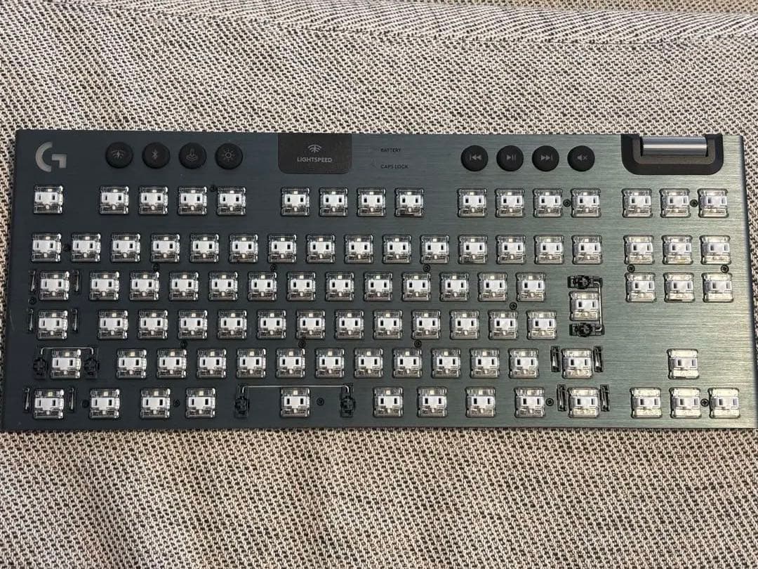 ロジクール ゲーミングキーボード G913 TKL クリッキー