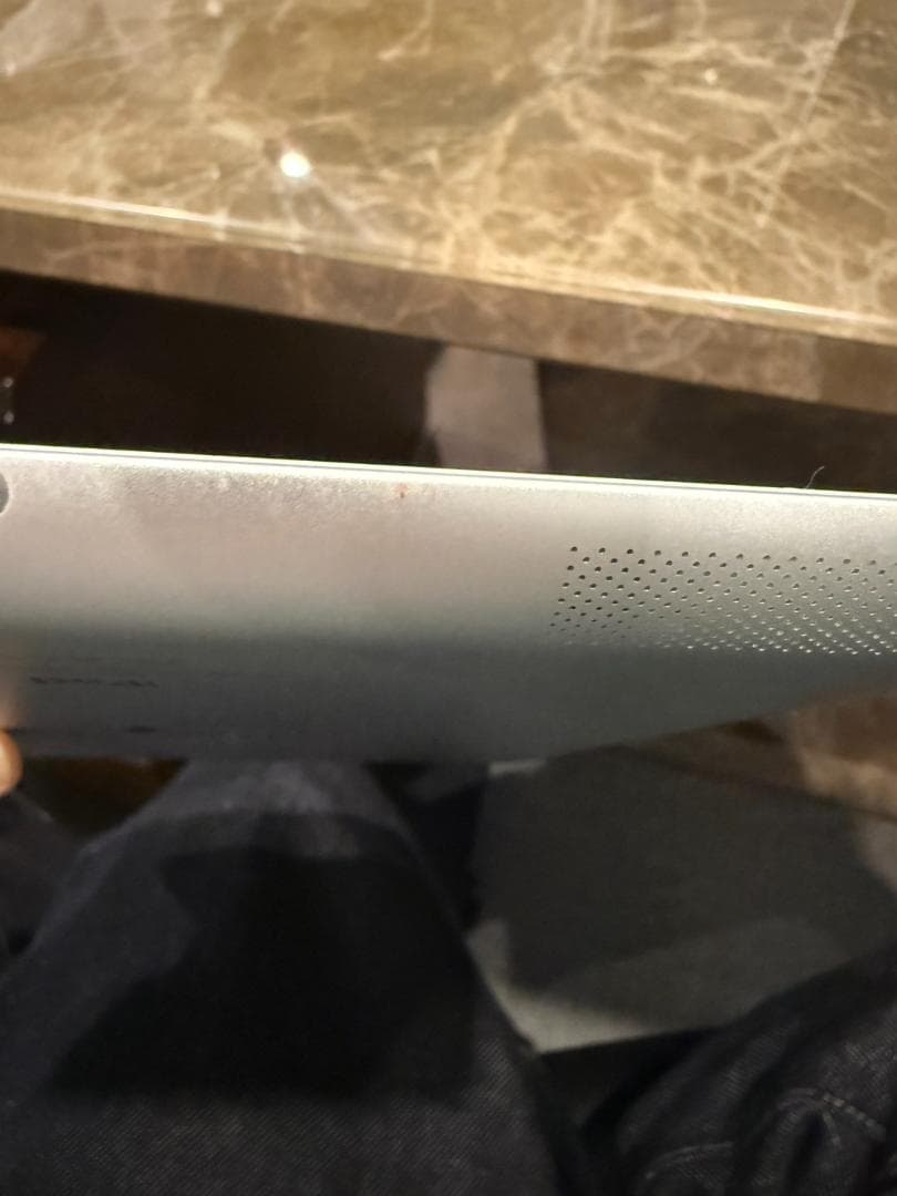 iPad Wi-Fi + Cellular 第4世代 9.7インチ 32GB