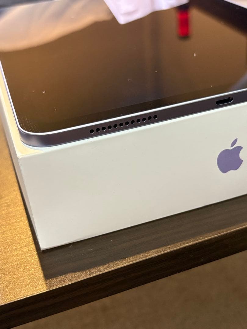 iPad Air 第5世代 Wi-Fiモデル 64GB ケース 箱付き